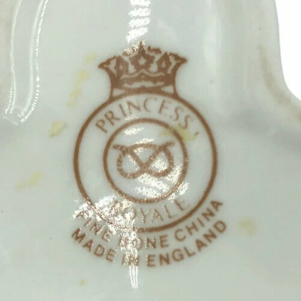 Princess Royale Fine Bone China England Cloverleaf Shaped Trinket Box Floral